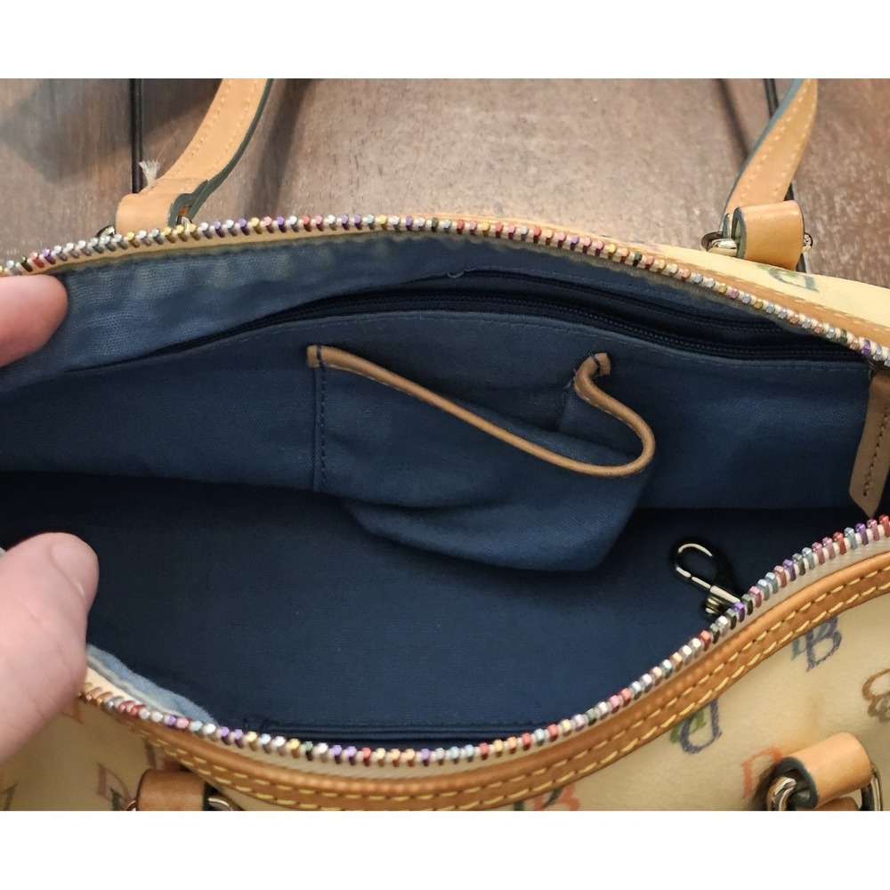 Y2K Dooney & Bourke Rainbow DB Monogram Barrel Bag 11" Vintage - Picture 6 of 10